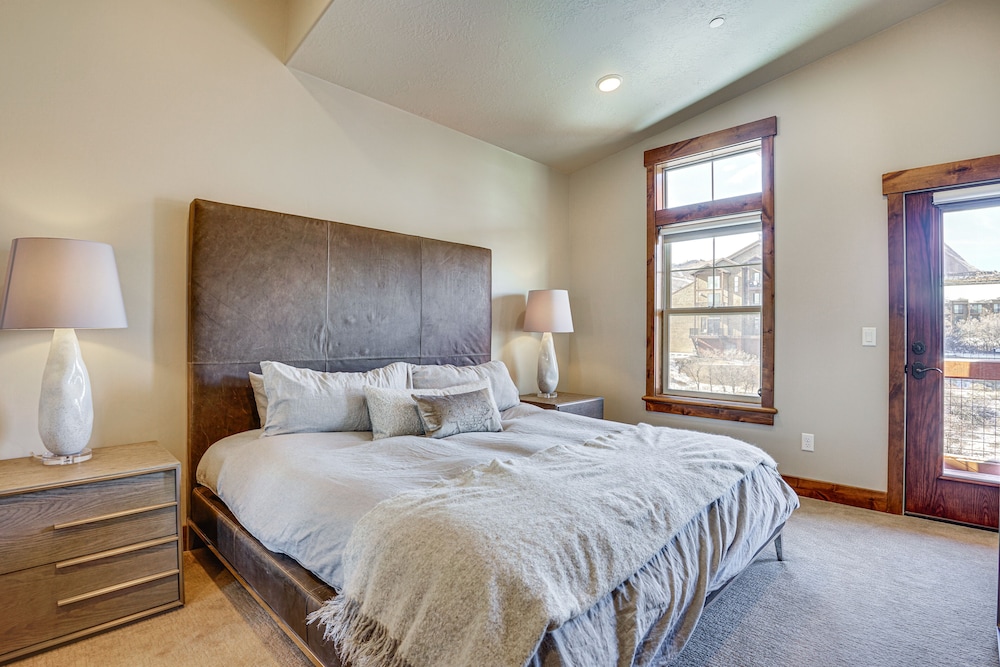 All-season Heber City Condo w/ Stunning Views! view 2