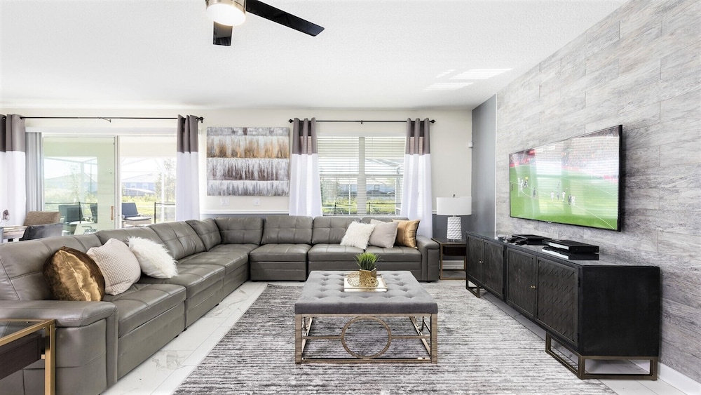 The Retreat at Champions Gate by Nova