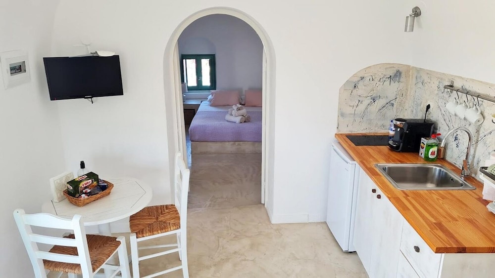 Bonora Country Houses - Askeri view 2