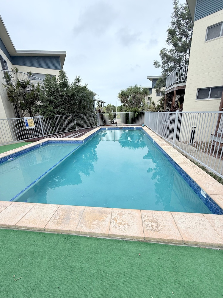 Emu Park Beach Resort
