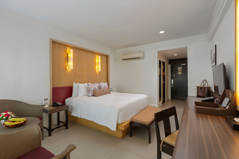 Sawaddi Patong Resort & Spa by Tolani, photo 89