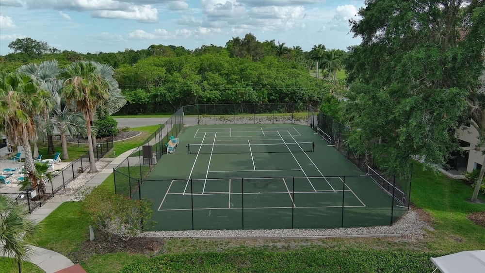 Quiet Condo Near Downtown Punta Gorda 2 Bedroom Condo