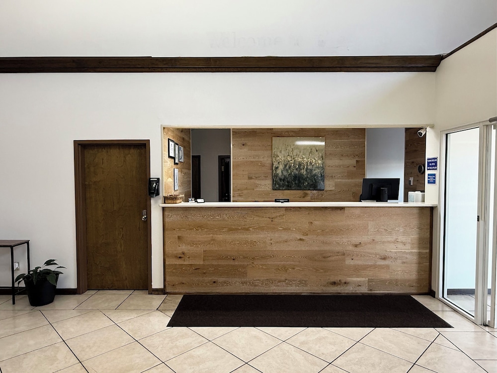 Americas Best Value Inn Wiggins