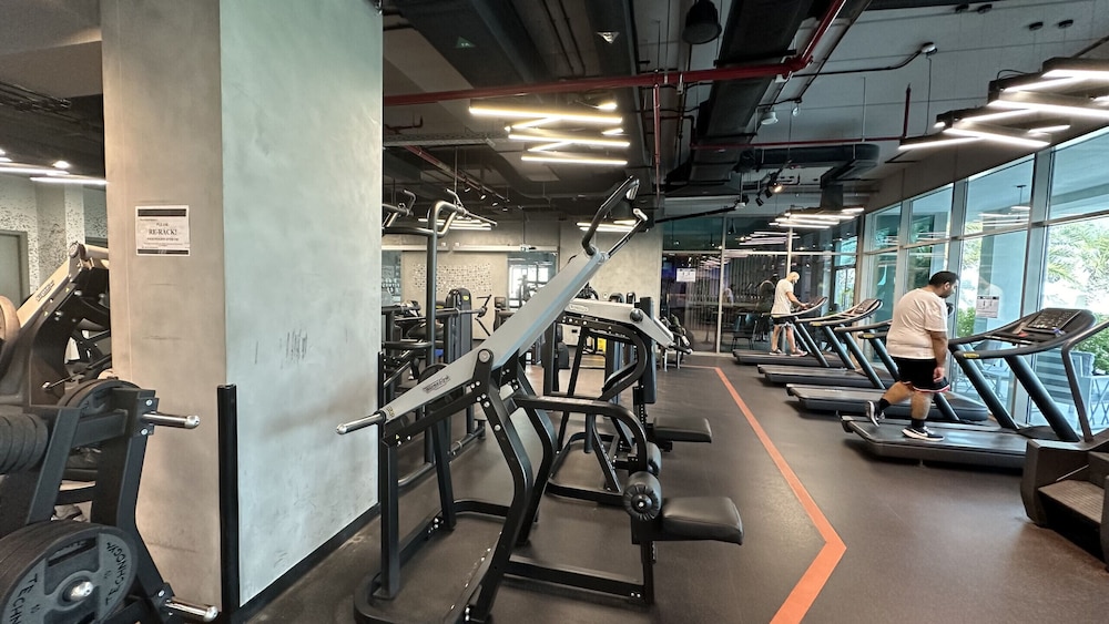 Easygo-upgraded 1bdr Polo Residence