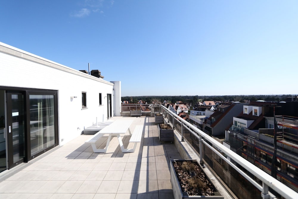 Penthouse in Knokke Near Beach and Lippenslaan