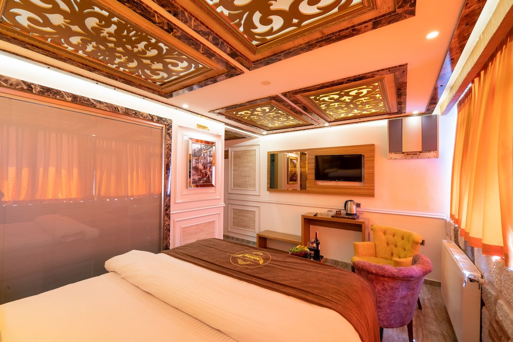 Holiday Business Otel - Image 10