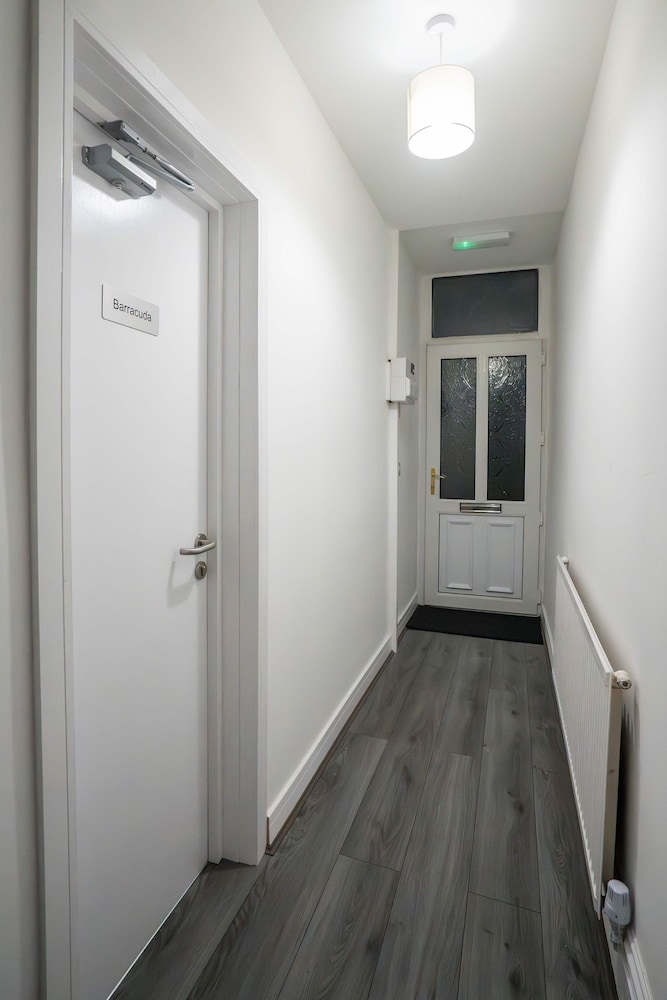 4 Bedrooms-4 Bathrooms House