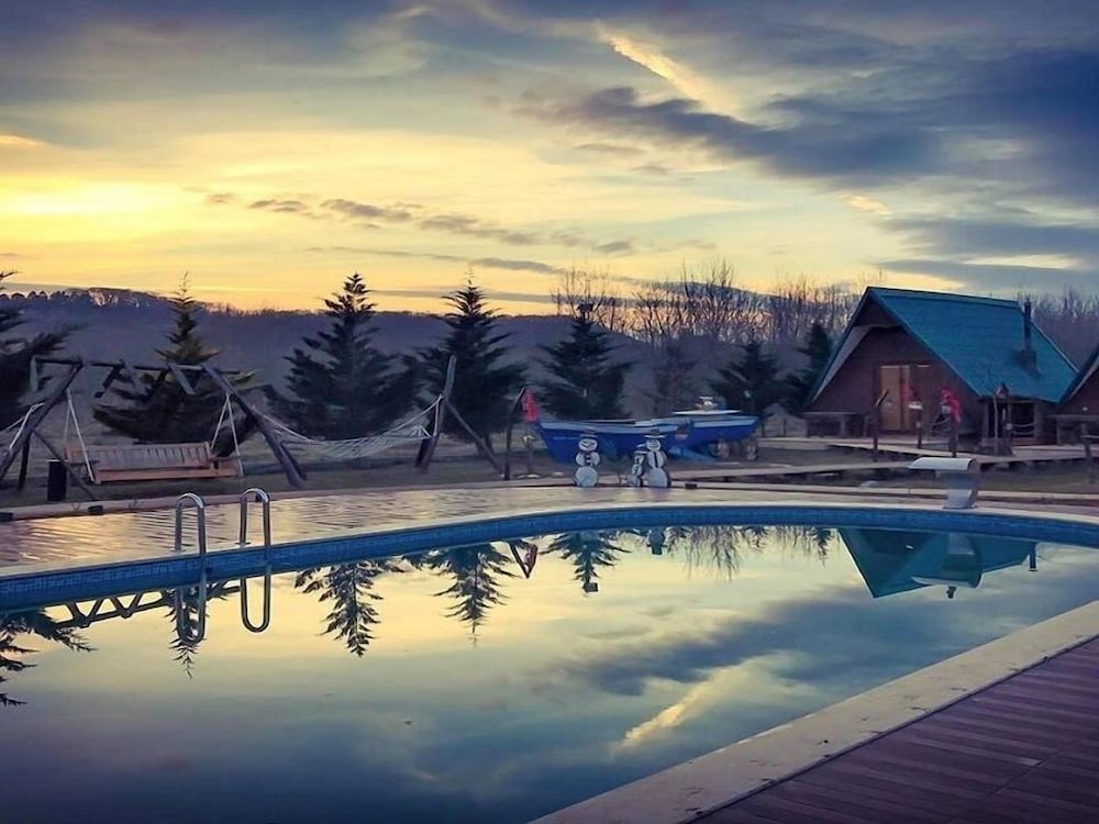 Nirvana New World Hotel Agva
