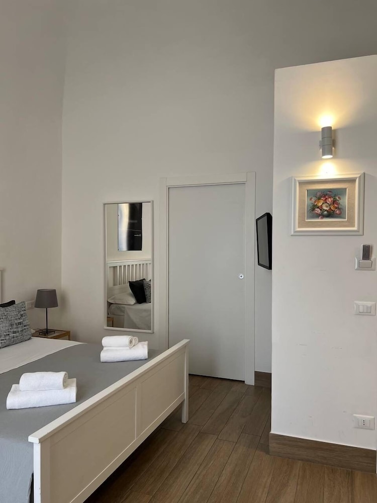 Qori Sicilian Stay