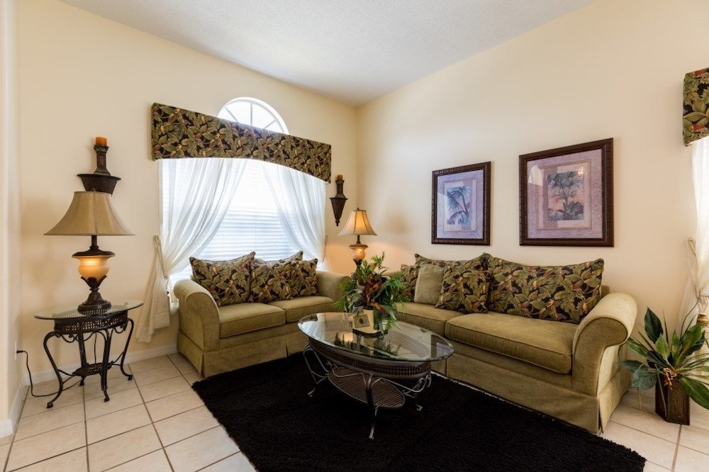 5BR Pool Home in Glenbrook by SHV-1907 view 5