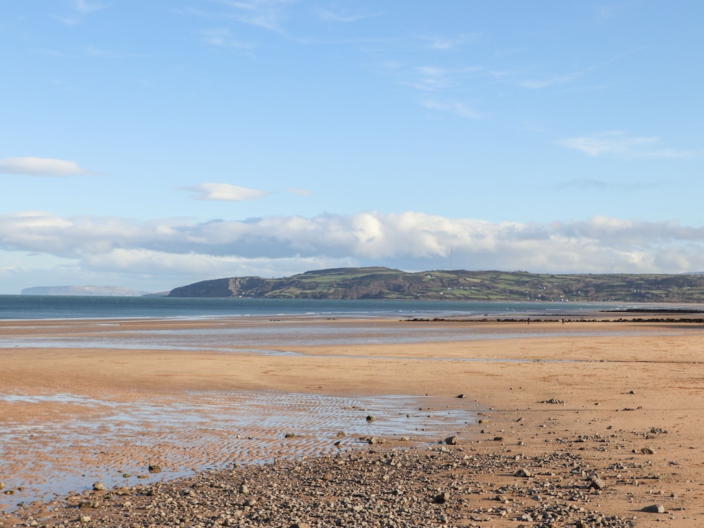 4 Parc Delfryn