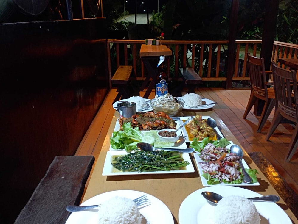 Dream House Guest House & Restaurant