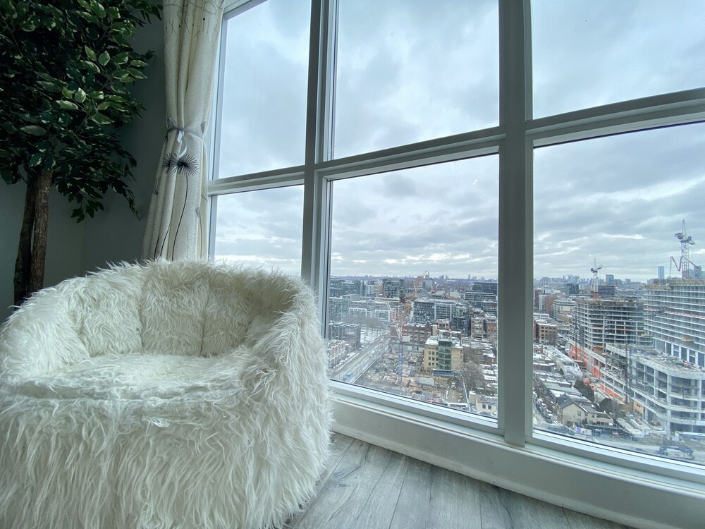 Waterfront Luxury Residences