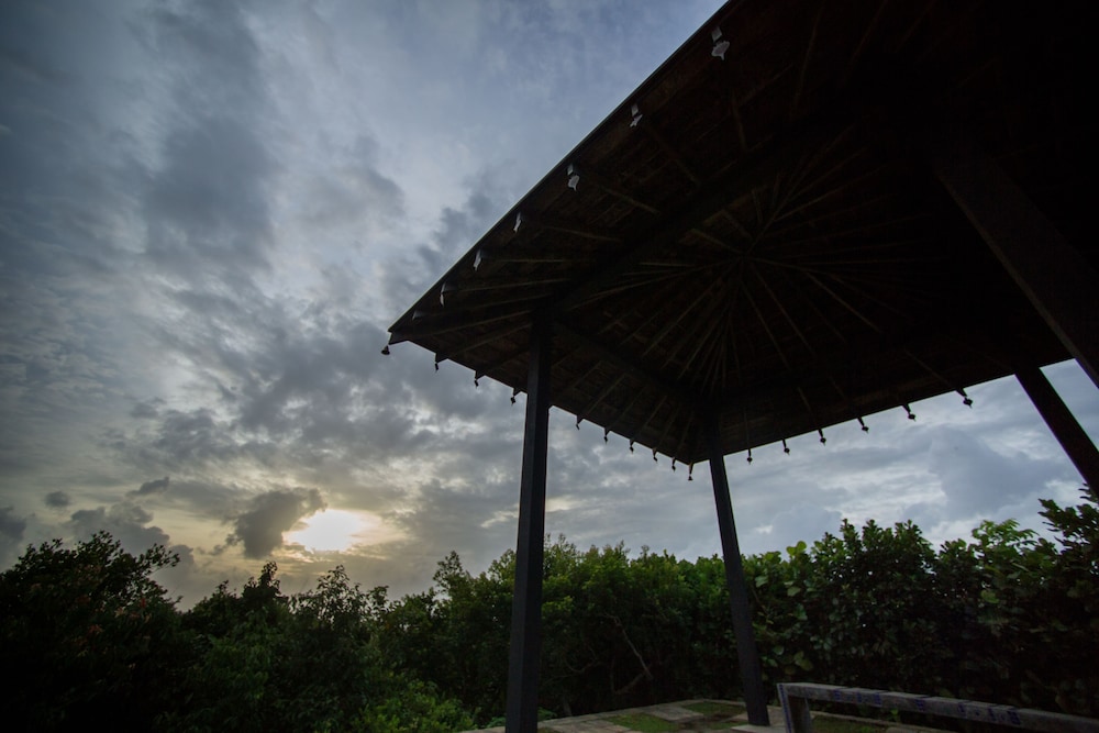Mirissa Hills Resort