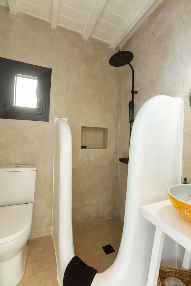 Apellon Mykonos Luxury Seaview Retreat