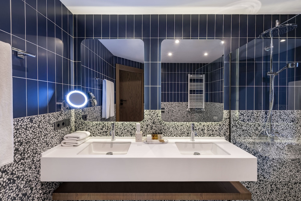Lopota Lake Resort & Spa