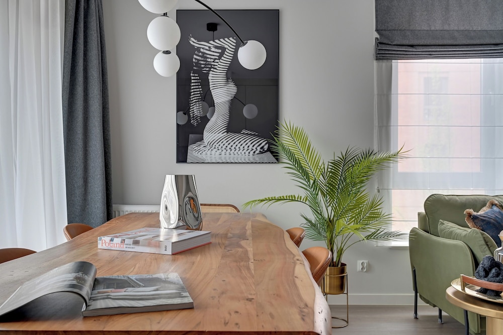 Lion Apartments - SCALA City Center