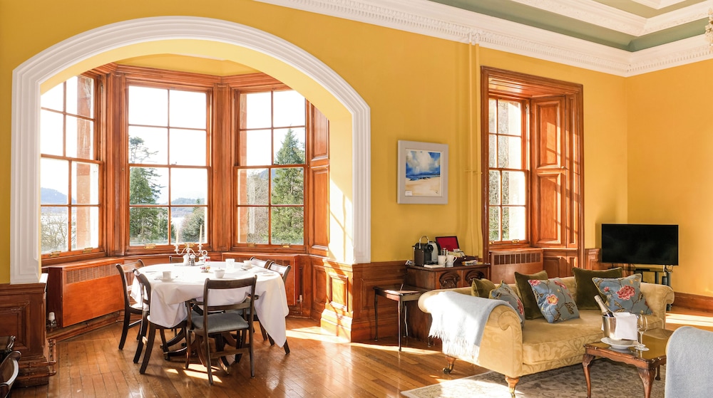 Glencoe House