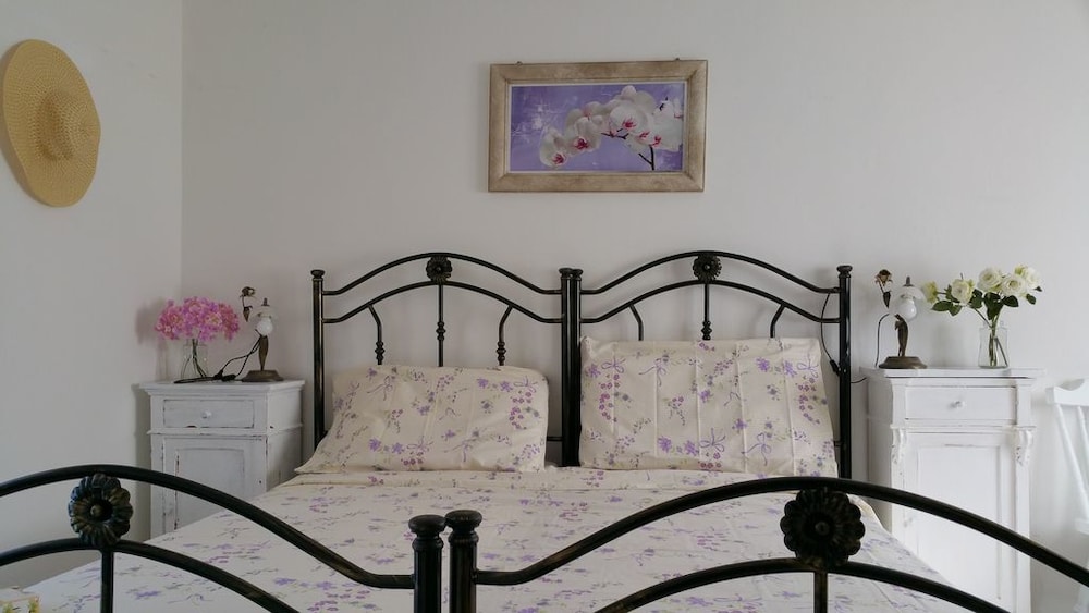 B&b Rooms Urzulei
