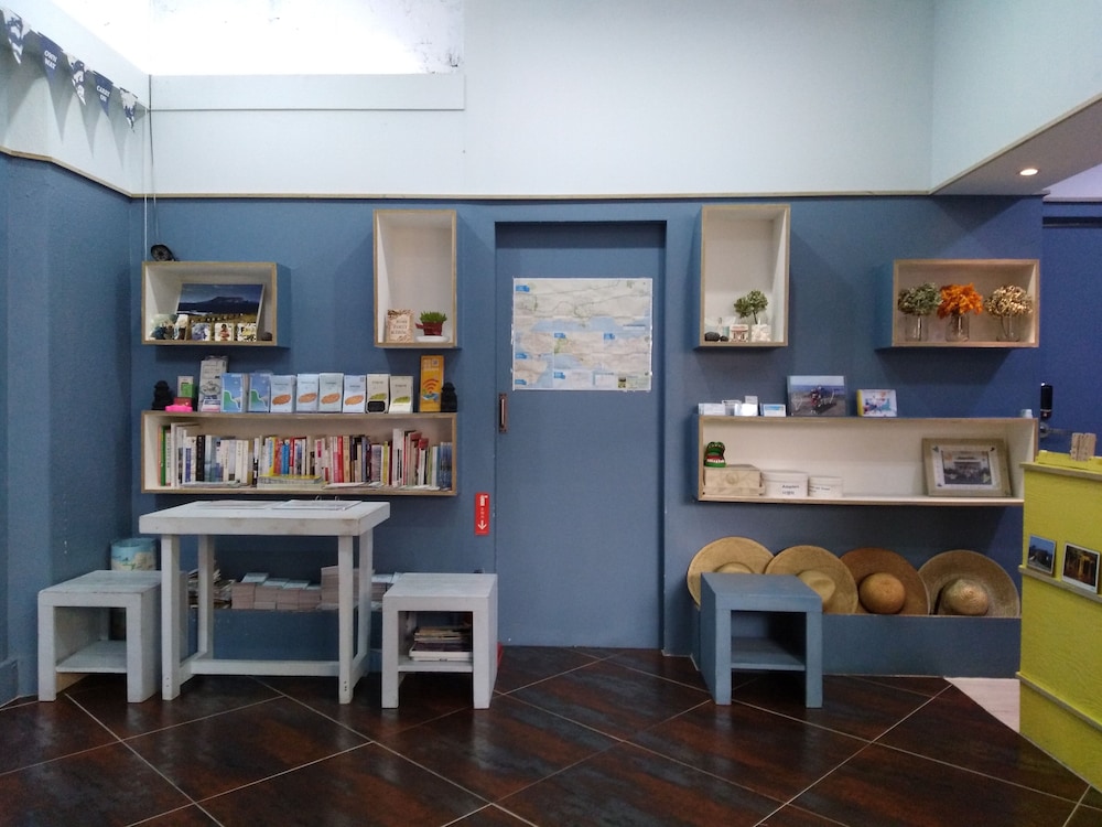 Slow Citi Guesthouse - Hostel