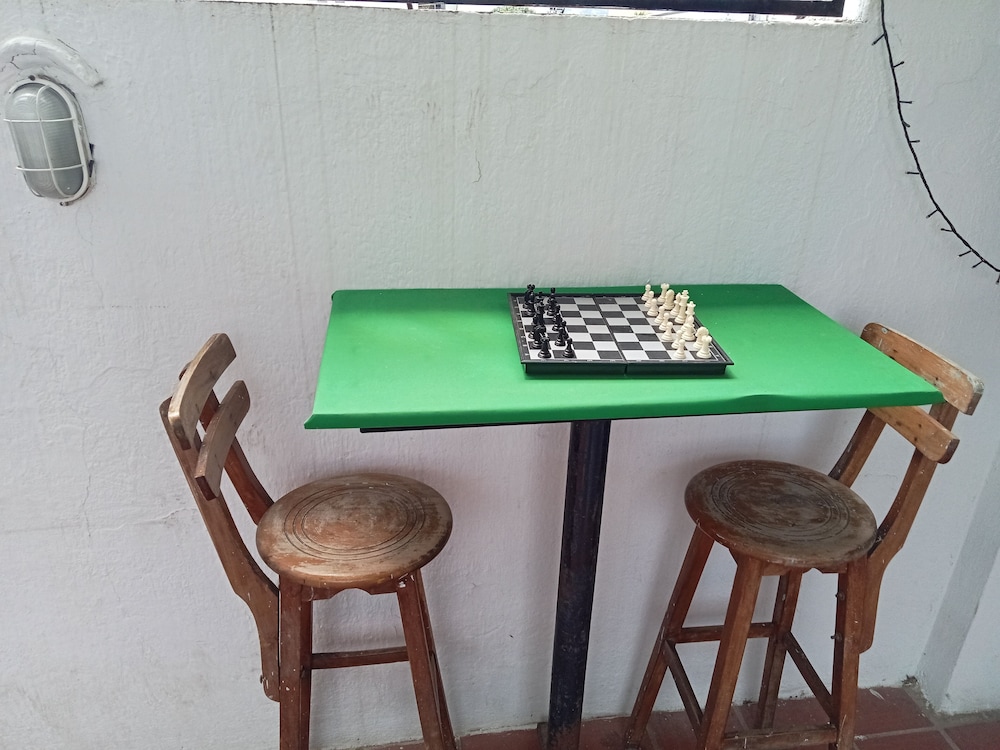Aluna Hostel B&B