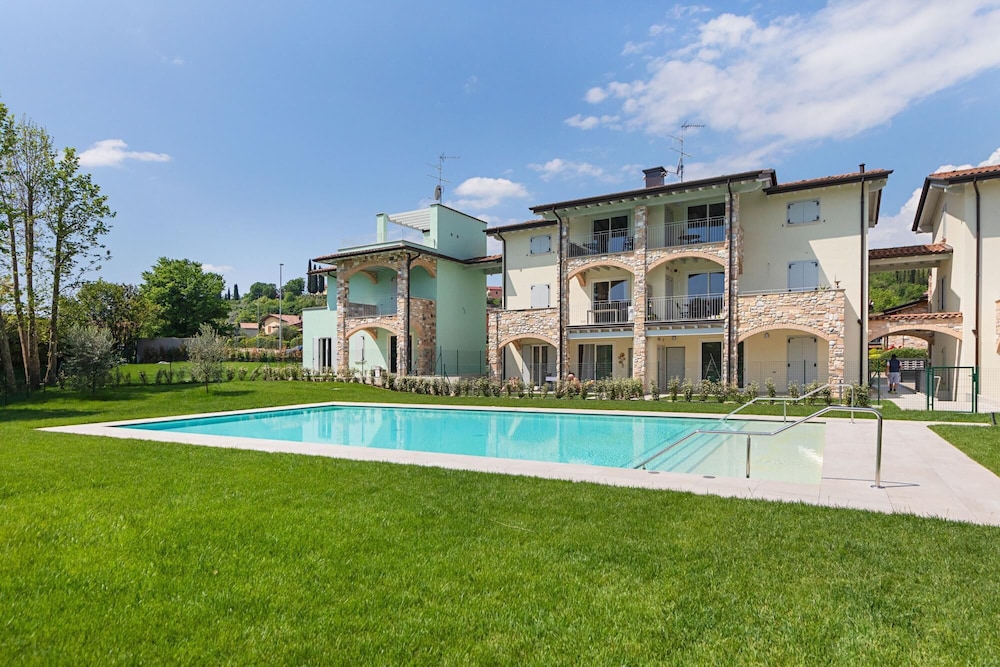 Residence Gli Oleandri C14 view 2