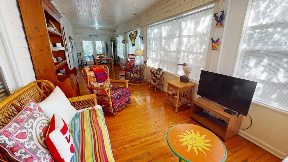 Lollipop II by Tybee Vacation Rentals