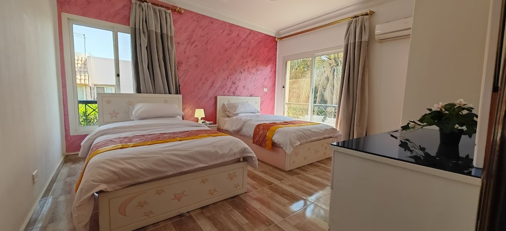 Rujia Chinese Homestay view 3