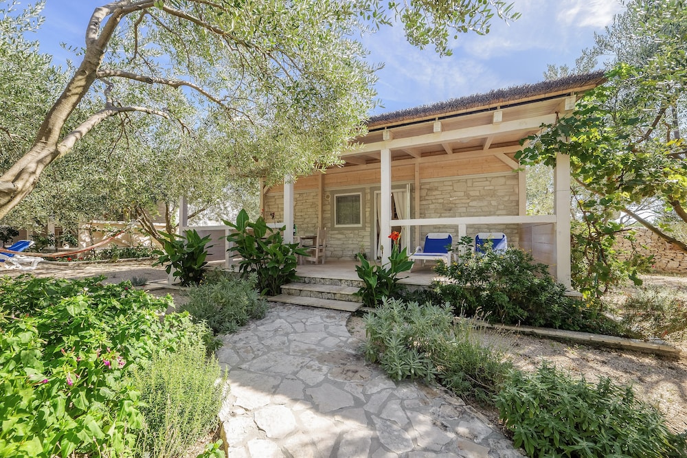 Olive Garden Camp Resort