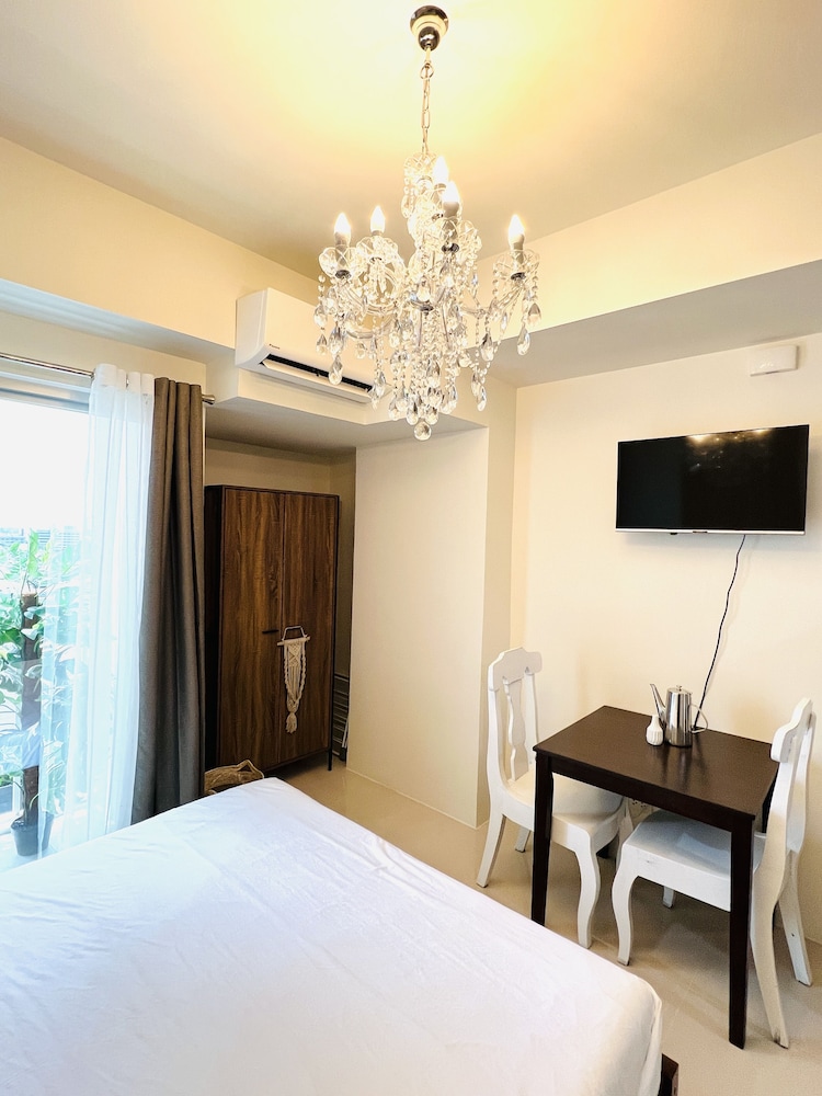 Davao Boutique Condos - Near Abreeza view 5
