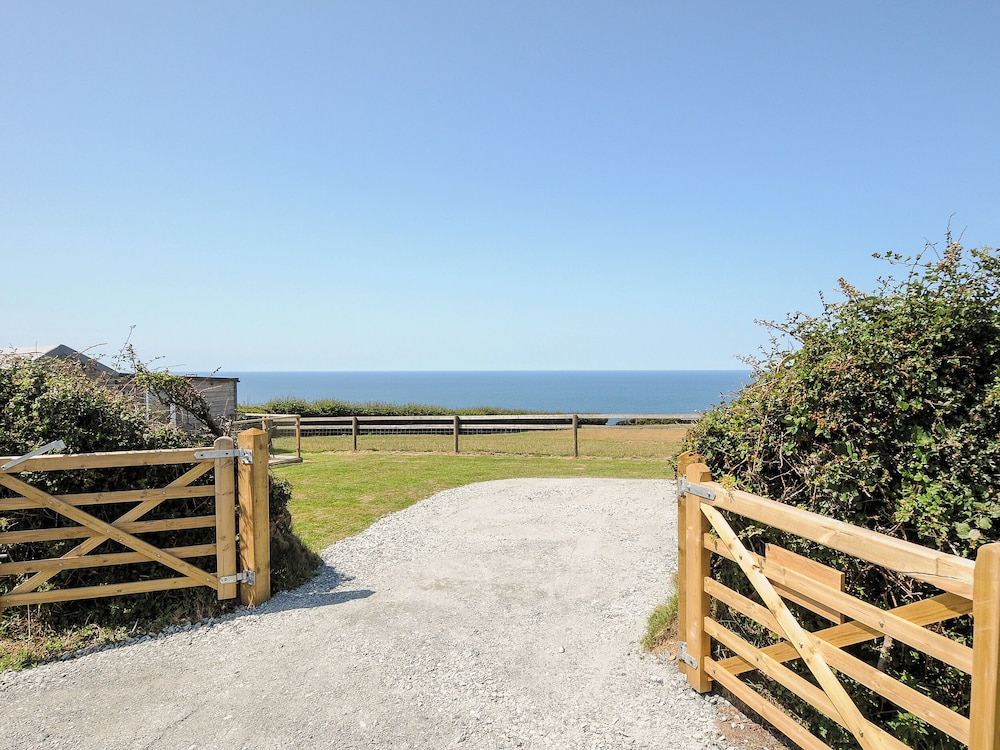 Lundy View Chalet