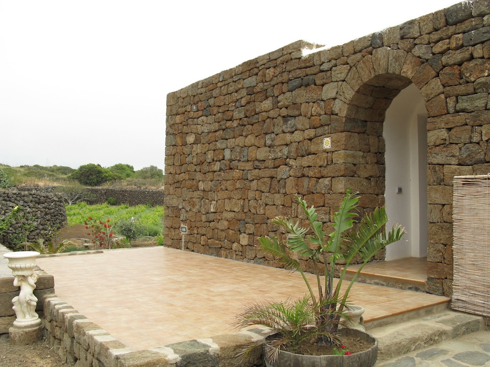 Photo 47