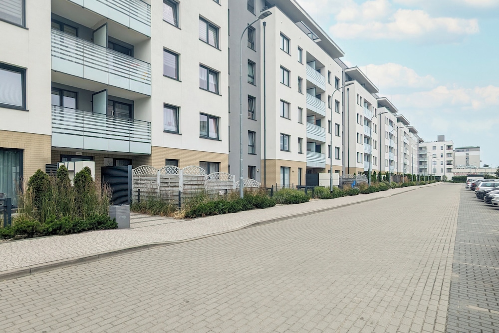 Apartament Słoneczny Balkon by Renters view 3