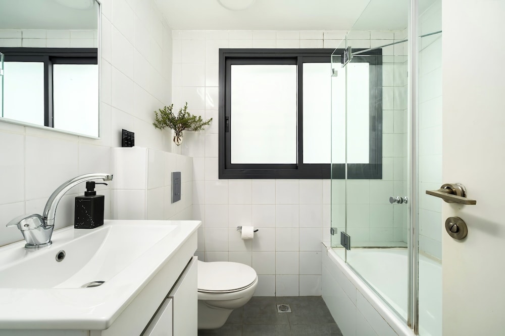 Allenby Urban Living Apartments by Sea N Rent