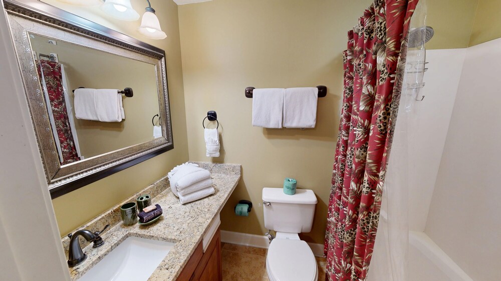 Oceania 504 3 Bedroom Condo