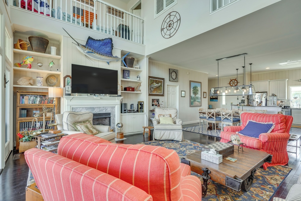 Marina & Golf Course Views: Edisto Island Home