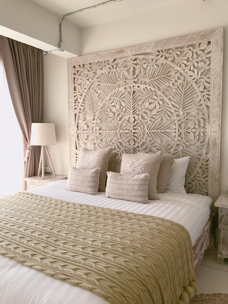 Pineapple Lazy Beach Villa