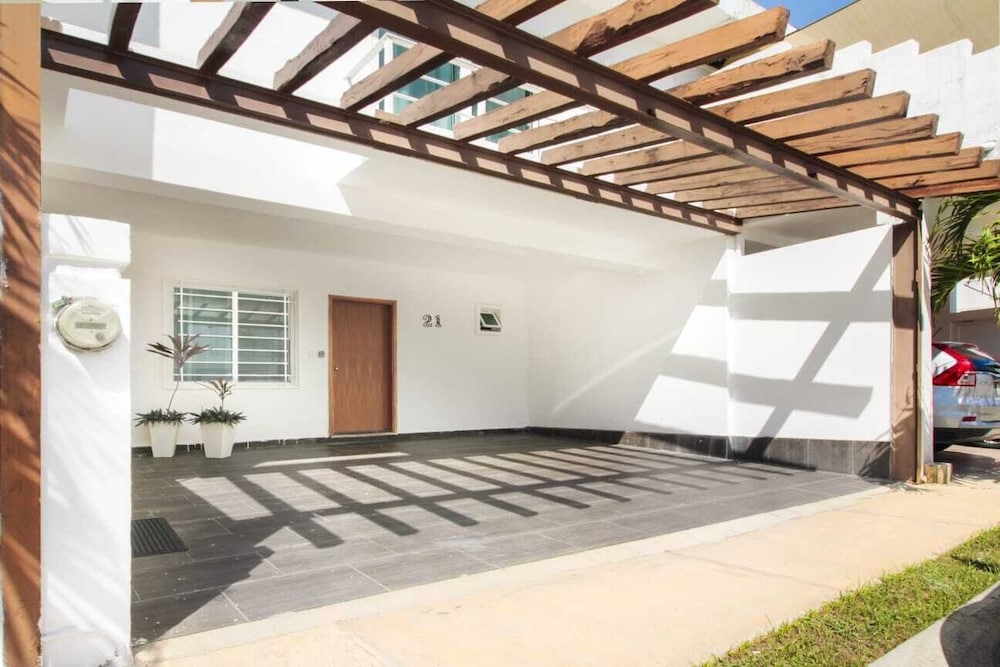 Amplia Casa con Alberca Playa del Carmen