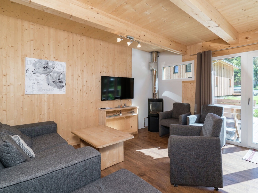 Pleasant Chalet With Whirlpool