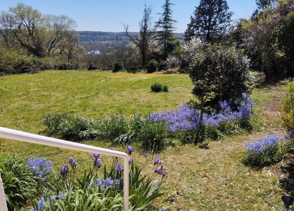 Detached House With Stunning Views photo 5