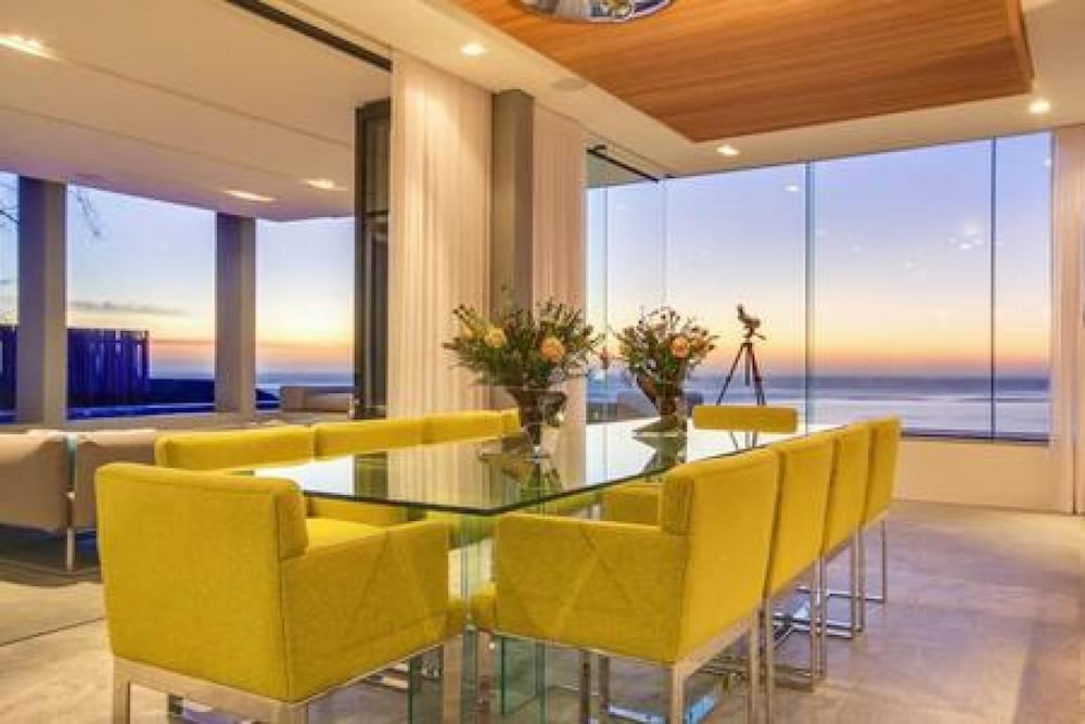 Luxurious Villa Over 3 Levels With Lift Geneva House view 5
