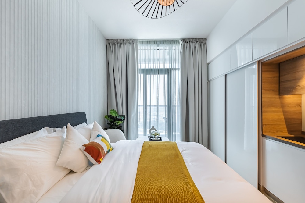 Studio One Dubai Marina