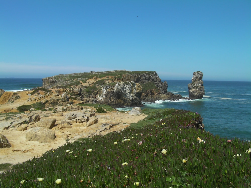 Peniche Surf Lodge - Hostel