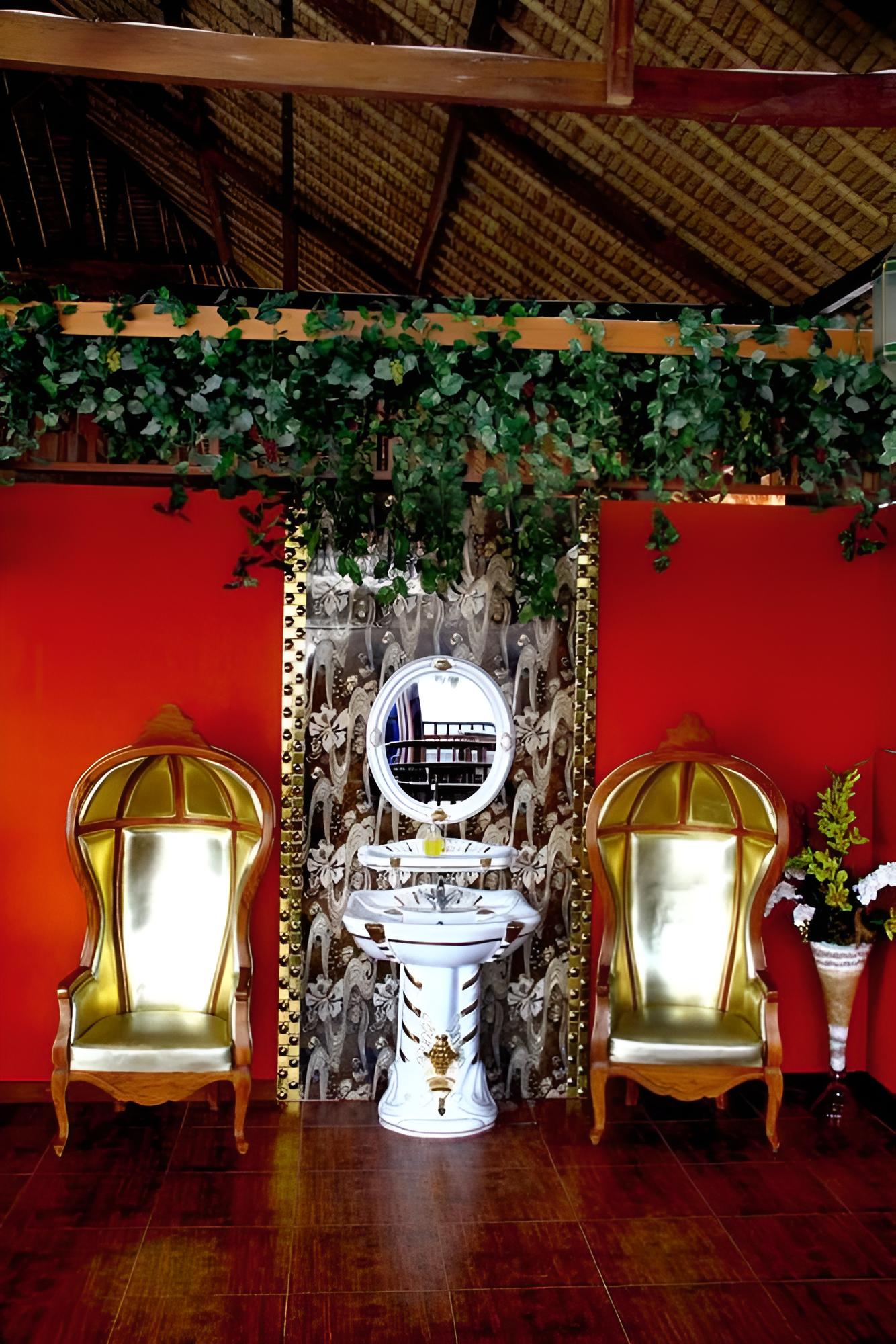 Grand Royal BIL Lombok