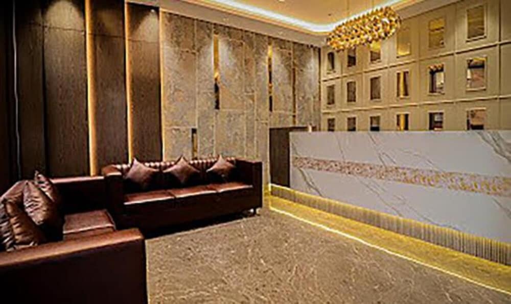 FabExpress Ascent Star Inn