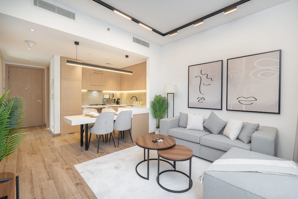 Stylish Minimalist 2-bedroom in Jumeirah Village Circle