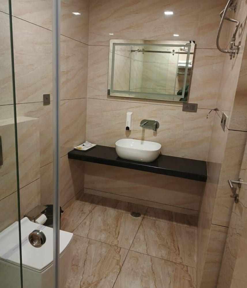 Narang Hotel