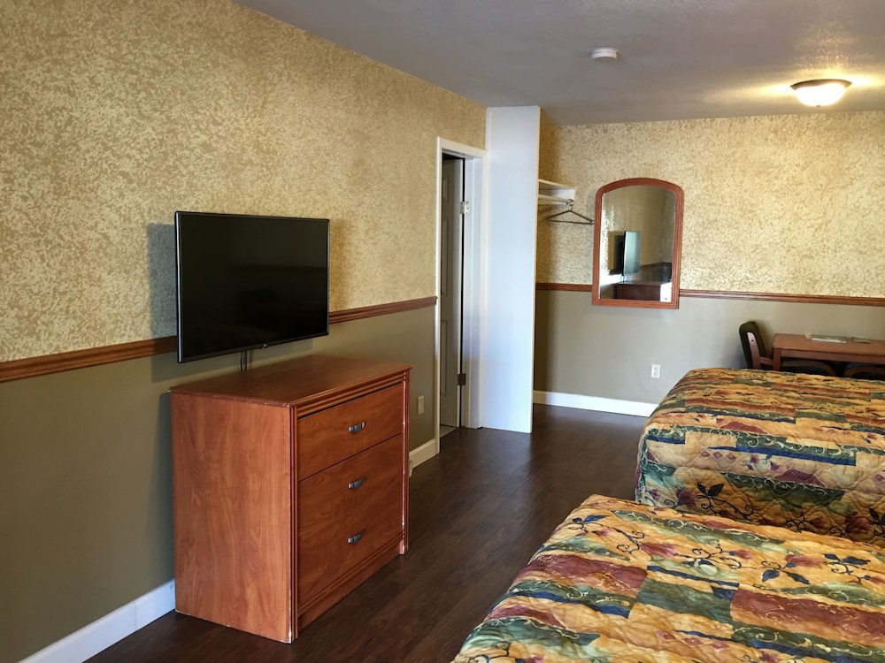Jefferson City Vacations - Budget Inn - Property Image 2