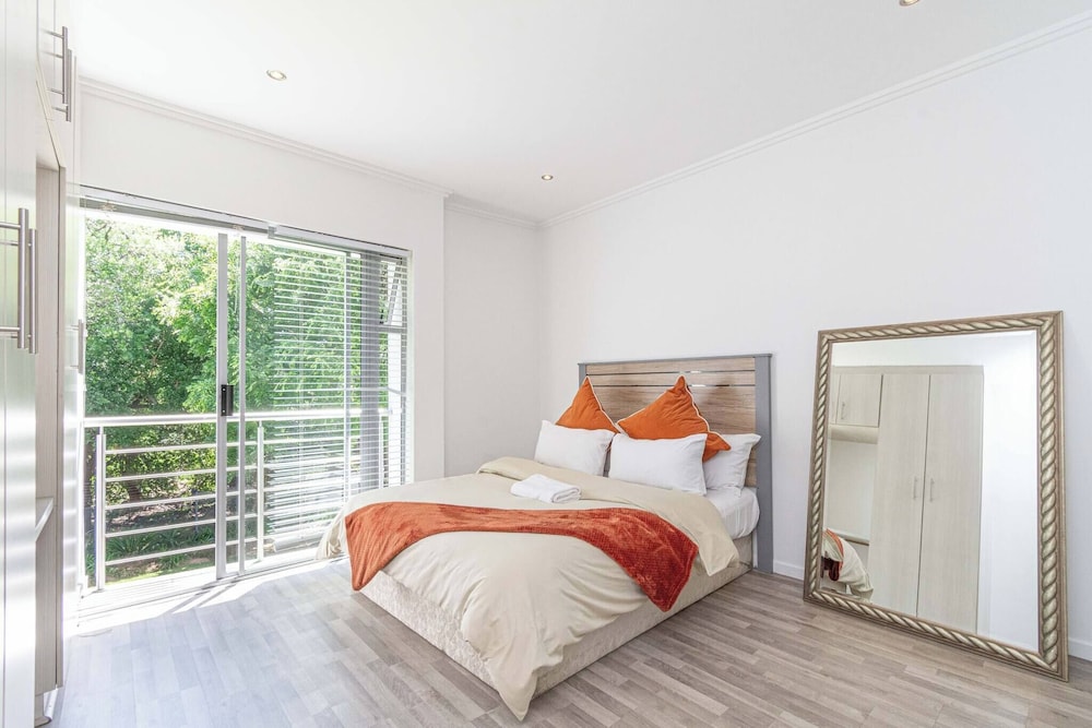 3 Bedroom Apartment in Sandton City