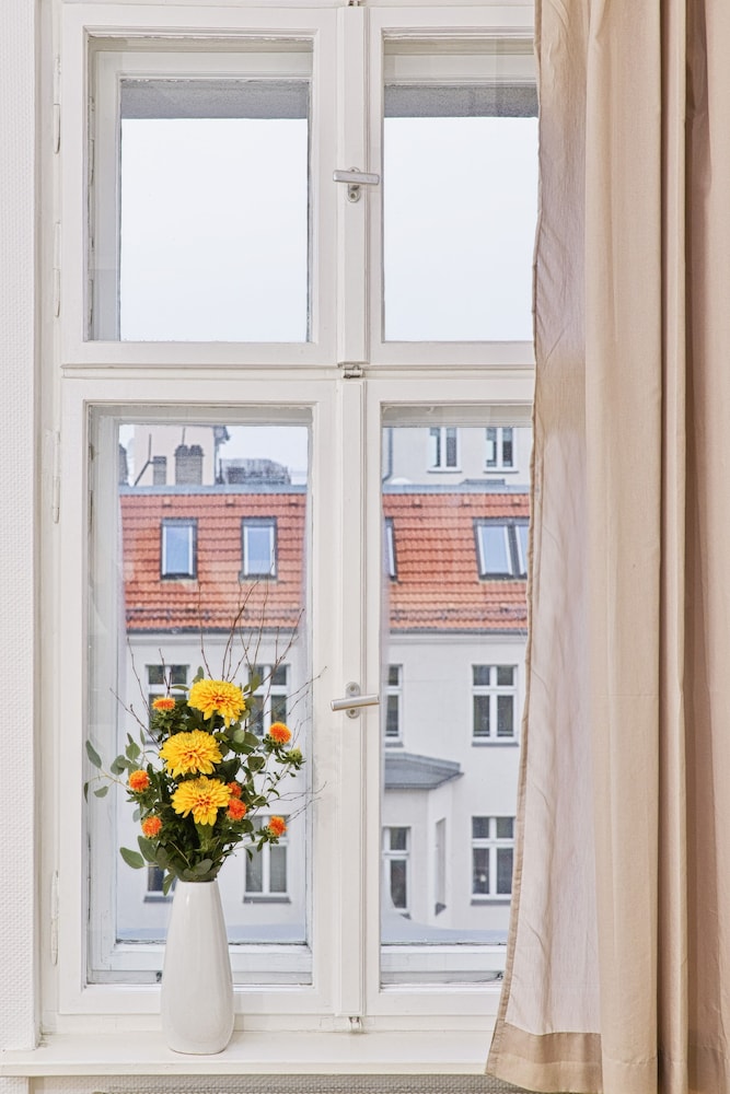 Old Town Apartments Schönhauser Allee Berlin